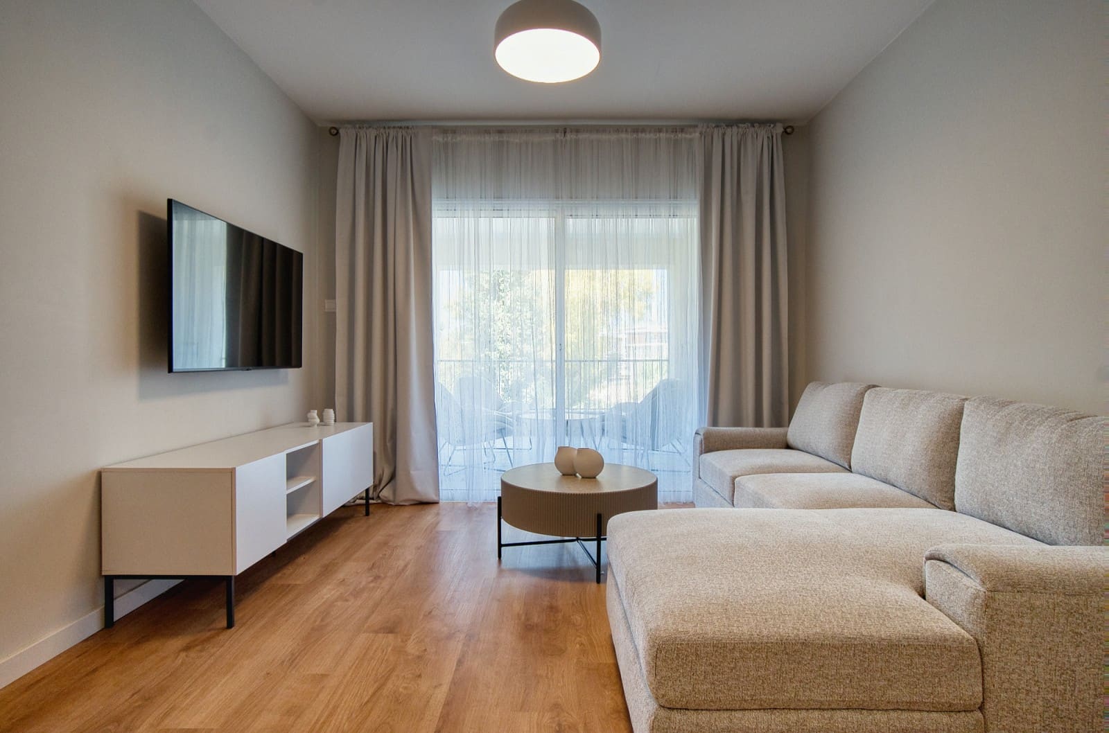 HESPERIDES GARDENS D203