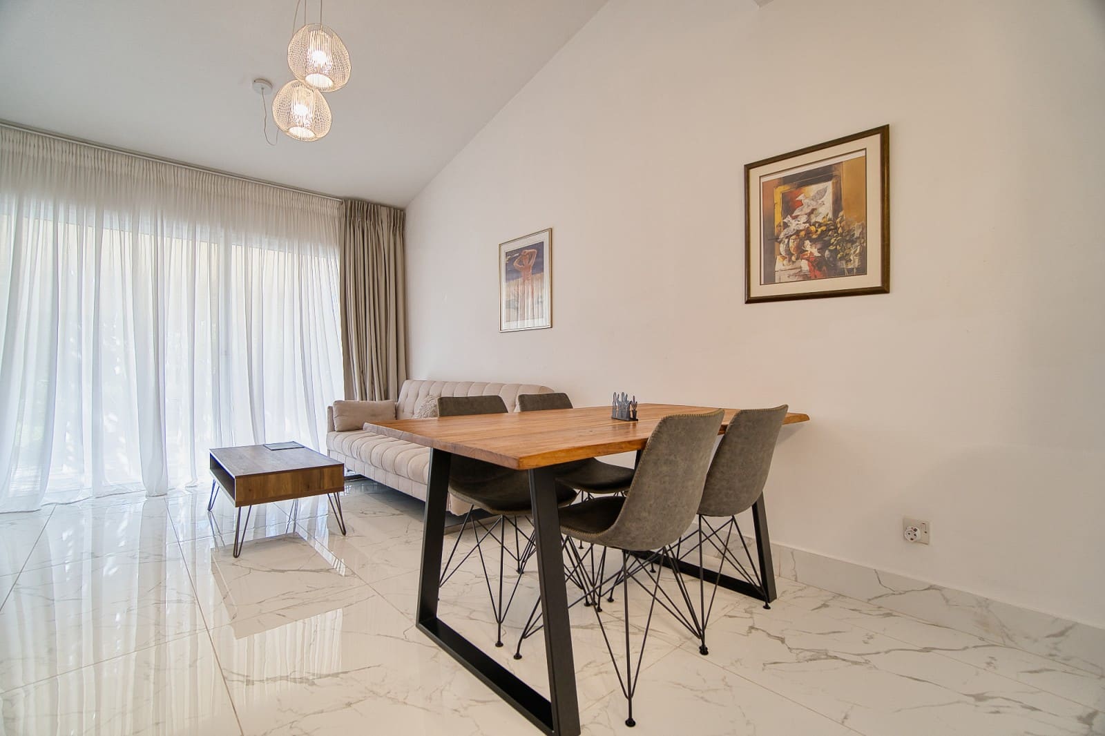 Paradise Gardens 1 C 003